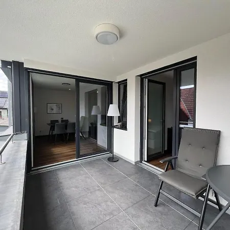 Jellys - 70qm - Balkon - Kueche - Parken - 2x Smart Tv - King Size Bett - Nur 5min Zum Europa Park