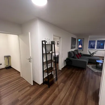 Apartman Jellys - 70qm - Balkon - Kueche - Parken - 2x Smart Tv - King Size Bett - Nur 5min Zum Europa Park